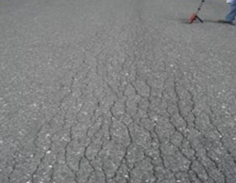 Fatigue crack failure -medium damage severity